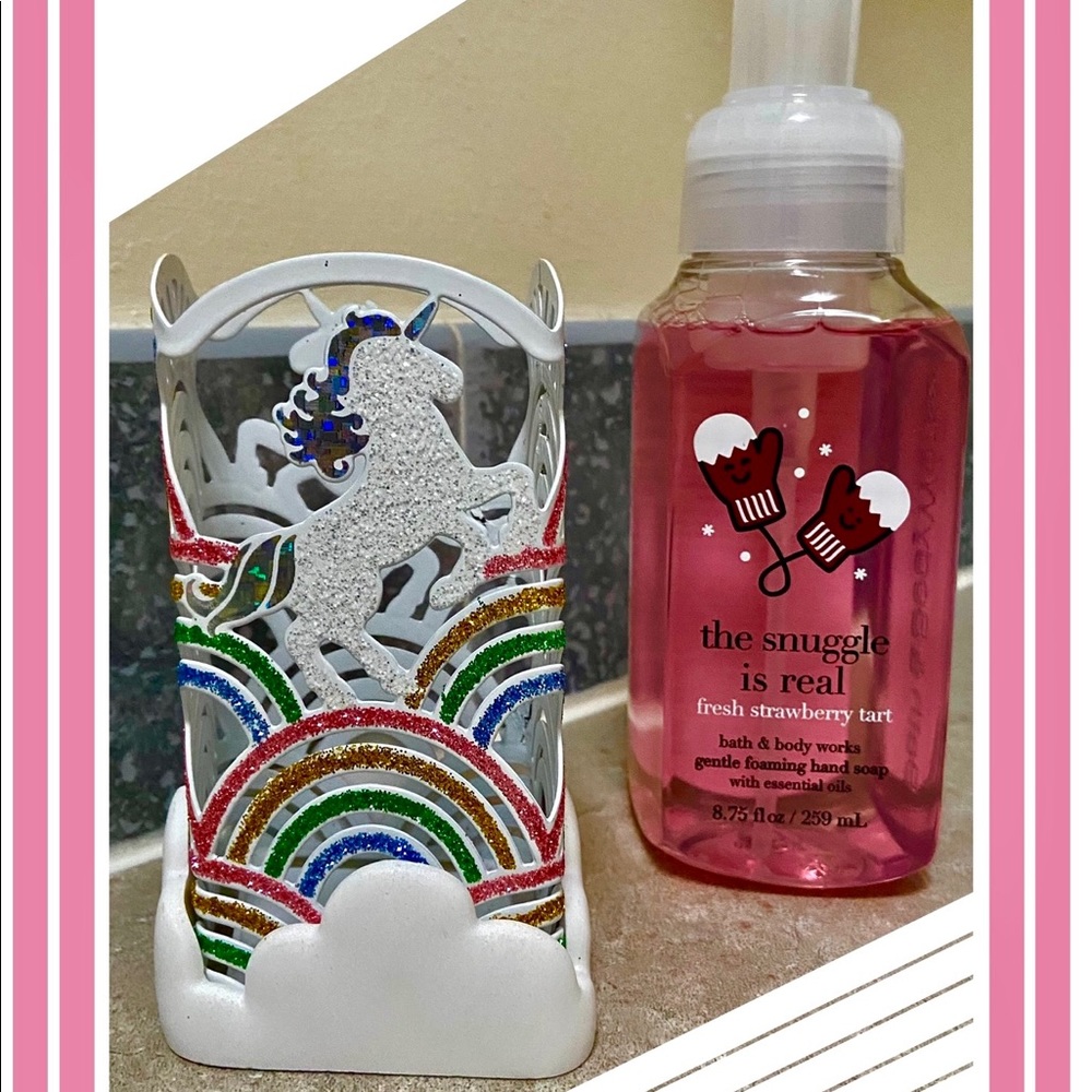 BBW Unicorn Soap-Holder & Strawberry Tart Refill